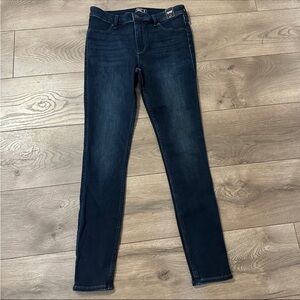 New! Abercrombie & Fitch Mid Rise Jean Legging Dark blue Wash